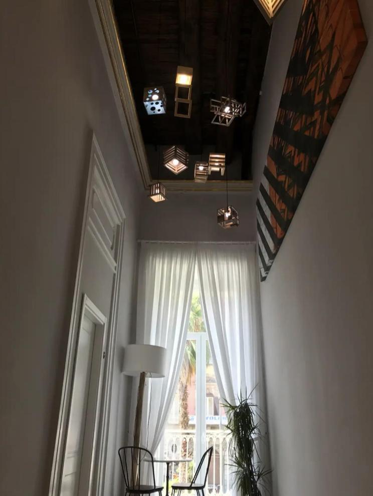לינה וארוחת בוקר The Dante House By House In נאפולי מראה חיצוני תמונה